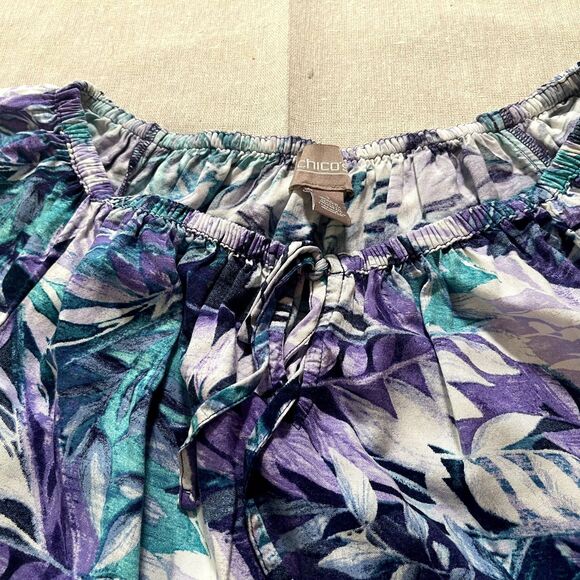 Chico's | Purple and Blue Leaf Print Top | Medium - Picture 5 of 8